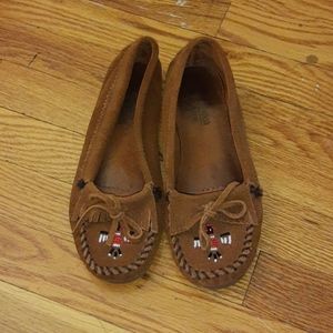 Minnetonka Thunderbird Moccasins